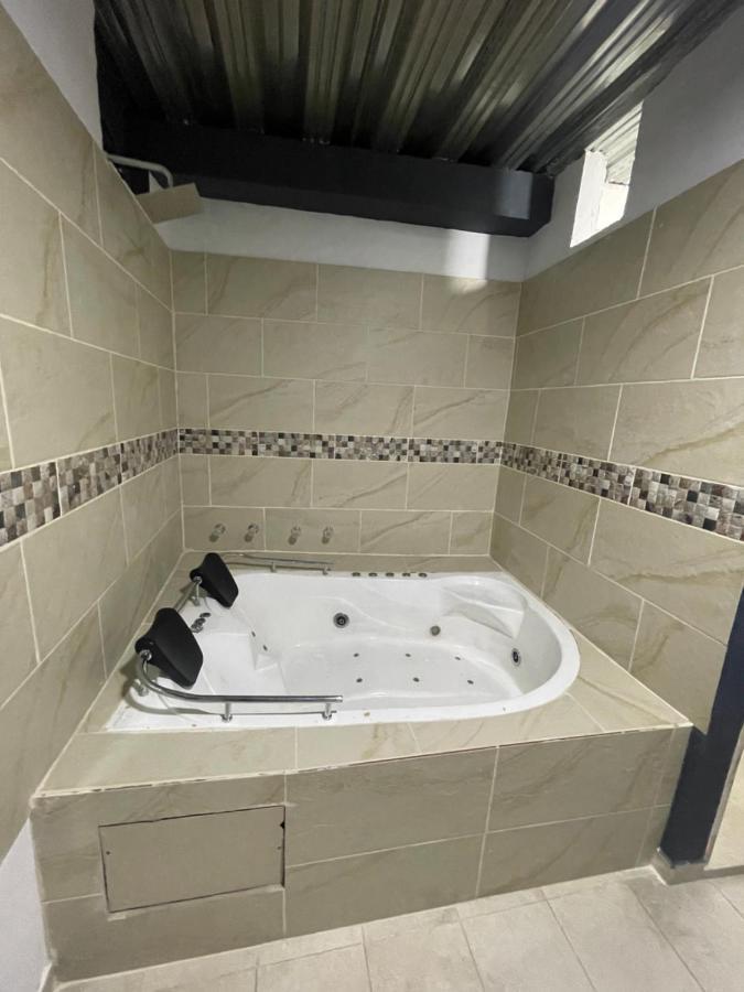 Hotel Select מדיין מראה חיצוני תמונה