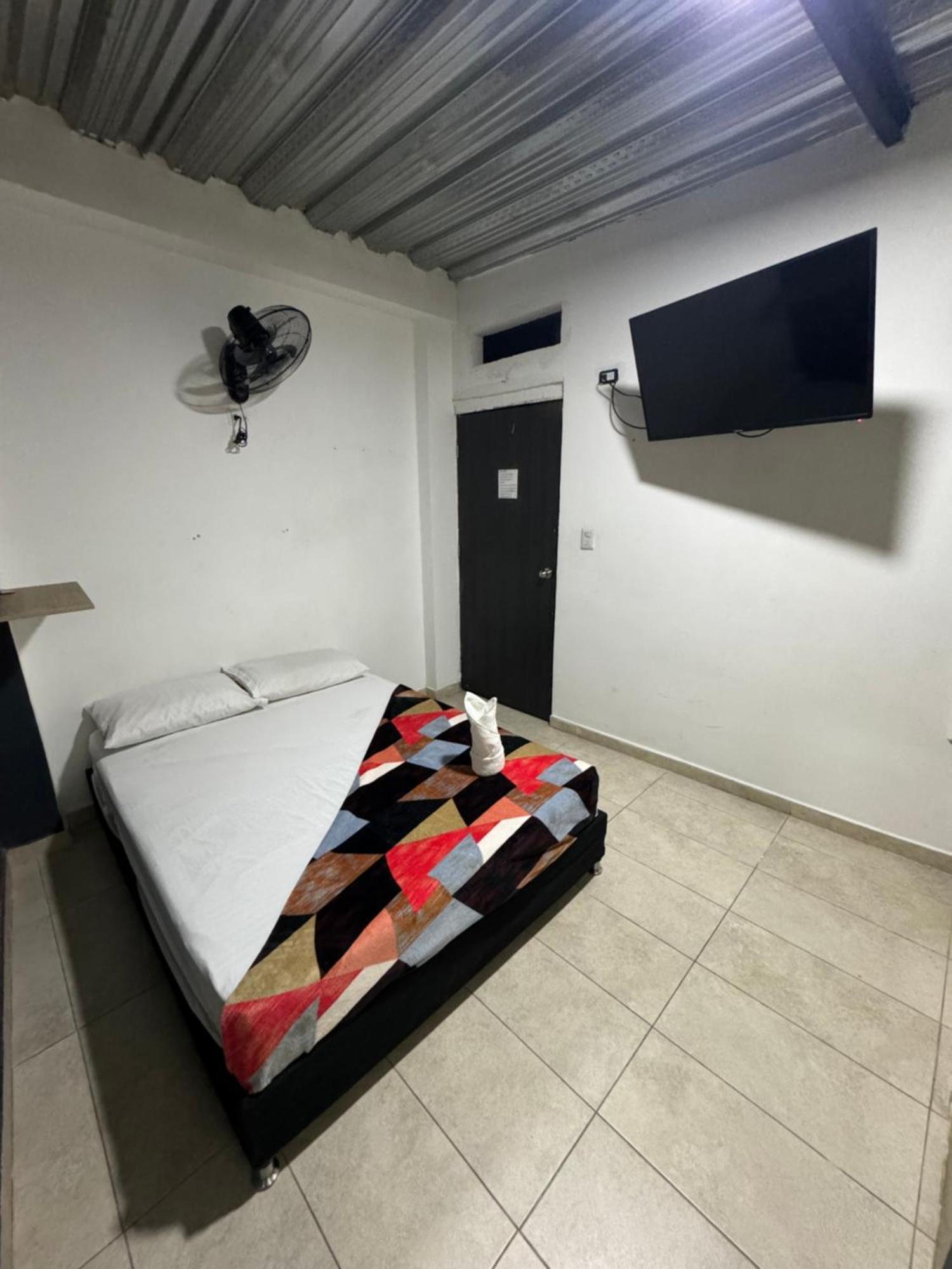 Hotel Select מדיין מראה חיצוני תמונה